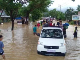 Jalan Penghubung Kolaka-Unaaha Putus Total, Pengendara Diminta Putar Arah Jalan Penghubung Kolaka-Unaaha Putus Total, Pengendara Diminta Putar Arah
