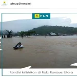 Akses Jalan Terputus, PLN Kesulitan Perbaiki Dua Tiang Roboh di Konut Akses Jalan Terputus,, PLN Kesulitan Perbaiki Dua Tiang Roboh di Konut