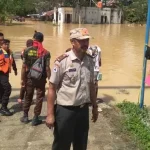 Stok Makanan Menipis, Pengungsi di Wanggu Butuh Dapur Umum Stok Makanan Menipis, Pengungsi di Wanggu Butuh Dapur Umum