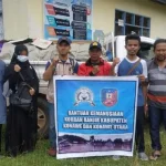 Warga Torobulu Beri Bantuan untuk Korban Banjir Konut dan Konawe Warga Torobulu Beri Bantuan untuk Korban Banjir Konut dan Konawe