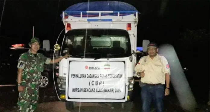 bantuan banjir konut Bulog Bantu 100 Ton Beras untuk Korban Banjir Konut