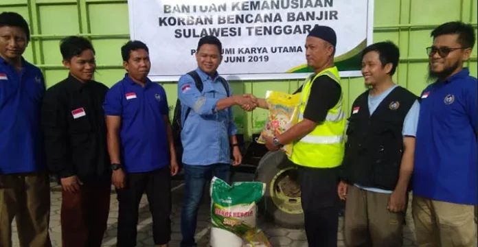 bantuan_crisis_aid Crisis AID Indonesia Salurkan 5 Ton Beras ke Wilayah Terisolir di Konawe dan Konut