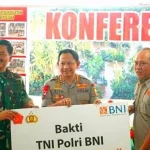 Panglima TNI dan Kapolri Minta Layanan Kesehatan Korban Banjir Konut Dimaksimalkan Panglima TNI dan Kapolri Minta Layanan Kesehatan Korban Banjir Konut Dimaksimalkan