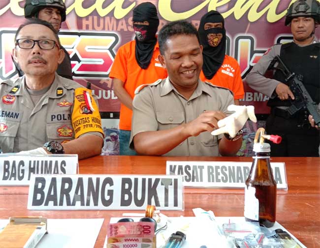 Polres Baubau Ringkus Kurir Narkoba Berstatus Honorer di Buteng