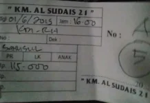 Calo Tiket Masih Marak di Pelabuhan Pangkalan Perahu Kendari Calo Tiket Masih Marak di Pelabuhan Pangkalan Perahu Kendari