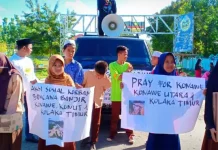 WRC dan Ponpes Nurul Furqon Wakatobi Ngamen Hingga Galang Dana Korban Banjir WRC dan Ponpes Nurul Furqon Wakatobi Ngamen Hingga Galang Dana Korban Banjir