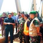 Jembatan Trans Sulawesi di Konut Segera Difungsikan Jembatan Trans Sulawesi di Konut Segera Difungsikan