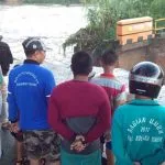 Pemda Konawe Butuh Helikopter Untuk Jangkau Kecamatan Terisolir Luapan Sungai Konaweeha Jadi Lokasi Swafoto Warga