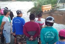 Pemda Konawe Butuh Helikopter Untuk Jangkau Kecamatan Terisolir Luapan Sungai Konaweeha Jadi Lokasi Swafoto Warga