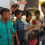 Kementan Ingin Petani di Sultra Kembangkan Tepung Kelapa Kementan Ingin Petani di Sultra Kembangkan Tepung Kelapa