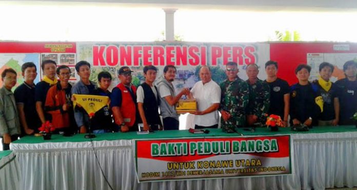 Kodim 1417 Kendari dan UI Bantu Korban Banjir Konut