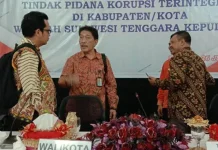 KPK Pertanyakan Keberadaan Sejumlah Randis Pemkot Baubau KPK Pertanyakan Keberadaan Sejumlah Randis Pemkot Baubau