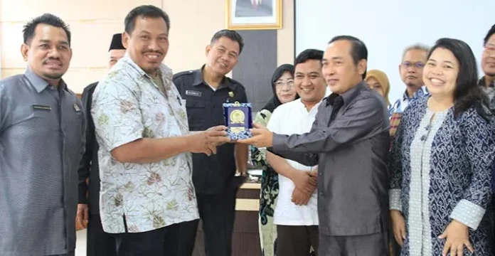 kunker_cirebon Legislatif Cirebon Belajar Soal Wisata di Kendari