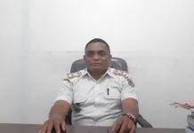 Muna Barat Dapat Bantuan 3.000 Unit Lampu Program Desa Terang Kepala Dinas Perumahan, Kawasan Pemukiman dan Pertanahan La Ode Butolo