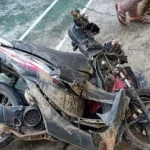 Pengendara Motor Tewas Usai Tabrakan dengan Mobil di Tikungan Kolut Pengendara Motor Tewas Usai Tabrakan dengan Mobil di Tikungan Kolut