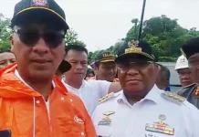 Mensos Bantu Langsung Korban Banjir Wanggu Mensos Bantu Langsung Korban Banjir Wanggu