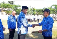 Bupati Muna Barat Lantik 81 Pelaksana Kepala Desa Bupati Muna Barat Lantik 81 Pelaksana Kepala Desa