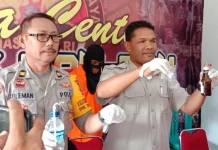 Polres Baubau Ringkus Kurir Narkoba Berstatus Honorer di Buteng Polres Baubau Ringkus Kurir Narkoba Berstatus Honorer di Buteng