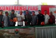 Kementerian Desa Bantu Korban Banjir di Konut Kementerian Desa Bantu Korban Banjir di Konut