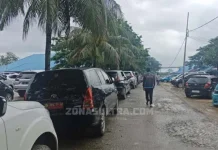 Antrian Kendaraan di Pelabuhan Tampo Mengular, Ratusan Mobil Bermalam Antrian Kendaraan di Pelabuhan Tampo Mengular, Ratusan Mobil Bermalam