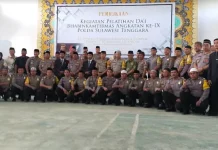 Latihan di Pondok Gontor, 30 Polisi Bersiap Jadi Pendakwah Latihan di Pondok Gontor, 30 Polisi Bersiap Jadi Pendakwah