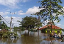 VIDEO : Kondisi Terkini Banjir Konawe, Air Masih Merendam Rumah Warga Banjir Konawe Makin Parah, Areal Persawahan Berubah Jadi Danau