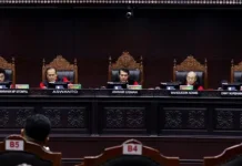 MK Tolak Gugatan Prabowo-Sandi MK Tolak Gugatan Prabowo-Sandi