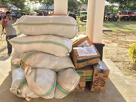 Perjalanan IKA Spendu Kendari dan IOF Salurkan Bantuan Pascabanjir 