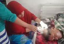 Terjatuh Saat Pasang Tenda Darurat, Warga Konut Terluka di Kepala Terjatuh Saat Pasang Tenda Darurat, Warga Konut Terluka di Kepala