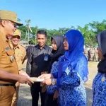 55 Bidan PTT Mubar Diangkat Jadi ASN 55 Bidan PTT Mubar Diangkat Jadi ASN