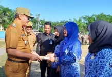 55 Bidan PTT Mubar Diangkat Jadi ASN 55 Bidan PTT Mubar Diangkat Jadi ASN