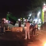 Tolak Pembangunan Gedung Baru DPRD, HMI Blokir Jalan di Depan Hollywood Tolak Pembangunan Gedung Baru DPRD, HMI Blokir Jalan di Depan Hollywood