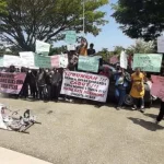 Ratusan Pedagang di Kolut Tolak Penarikan Pajak 10 Persen Ratusan Pedagang di Kolut Tolak Penarikan Pajak 10 Persen