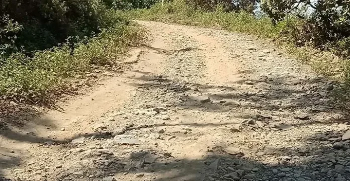 Agustus, Jalan di Kabaena Mulai Dikerja