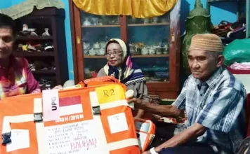 Puluhan Tahun Menabung, Kakek Penjual Gorengan di Baubau Akhirnya Naik Haji Puluhan Tahun Menabung, Kakek Penjual Gorengan di Baubau Akhirnya Naik Haji