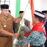 8 Jemaah Calhaj Asal Muna Barat Menuju Makassar 8 Jemaah Calhaj Asal Muna Barat Menuju Makassar