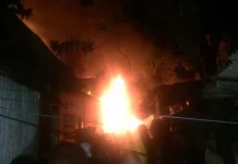 Dua Rumah di Kelurahan Kandai Hangus Terbakar Dua Rumah di Kelurahan Kandai Hangus Terbakar