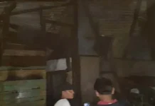 Kebakaran Dua Rumah di Kandai Diduga Akibat Arus Pendek Listrik Dua Rumah di Kelurahan Kandai Hangus Terbakar