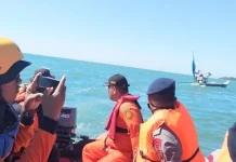 Pencarian Dihentikan, Korban Jatuh di Fery Kota Muna Belum Ditemukan Hari Keempat Pencarian, Korban Jatuh dari KMP Kota Muna Belum Ditemukan