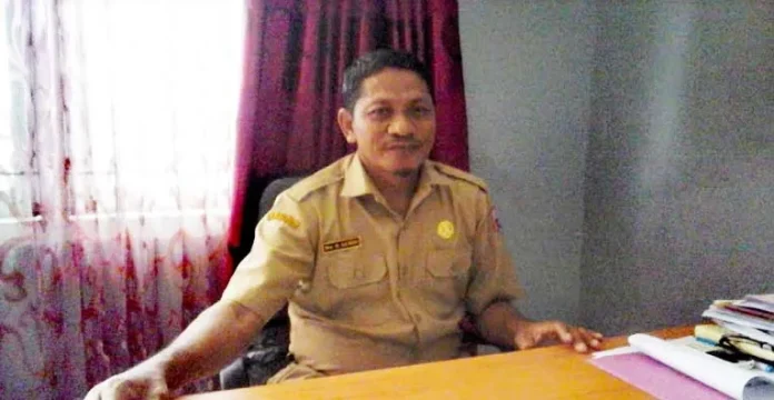 la_hidi Kepala Dinas Pendidikan Butur, La Hidi