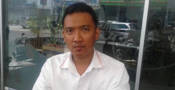 Kepala Unit Layanan Pelanggan (UPL) PLN Kota Baubau M. Yusron Affandi