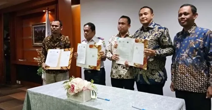 Penambahan Rute KMP Bontobaharu, ASDP MoU dengan Pemda Bombana dan Mubar