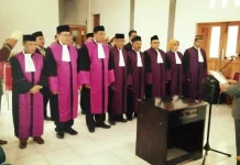 Bupati Butur Lantik Majelis Tuntutan Perbendaharaan dan Ganti Rugi Bupati Butur Lantik Majelis Tuntutan Perbendaharaan dan Ganti Rugi