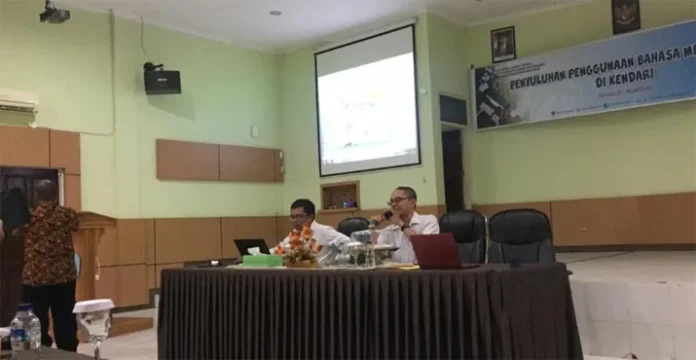 penyuluhan_media_massa Kantor Bahasa Sultra Beri Penyuluhan untuk Media Massa