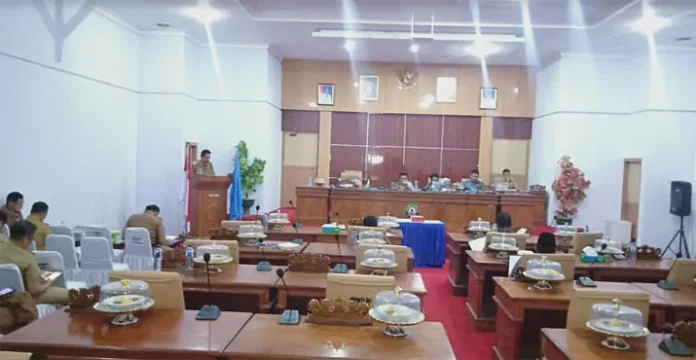 Paripurna Raperda Pertanggungjawaban APBD 2018 Hanya Dihadiri 13 Anggota DPRD Bombana