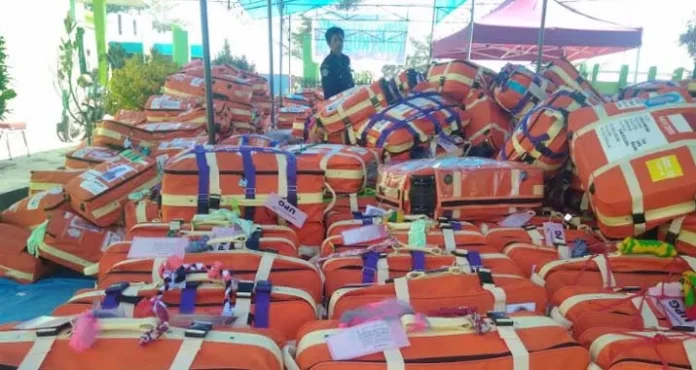 tas JCH Kolaka Berangkat 25 Juli, Koper Didistribusikan ke Embarkasi