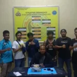 Dua Pria Asal Kolut Seludupkan Sabu dalam Roti Dua Pria Asal Kolut Seludupkan Sabu dalam Roti