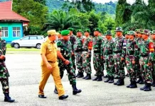 Kodim 1417/Kendari Kembali Bantu Korban Banjir Konut Kodim 1417/Kendari Kembali Bantu Korban Banjir Konut