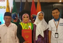 Kantongi IPK 4.0, Anak Petani Sawit Jadi Lulusan Terbaik USN Kolaka Kantongi IPK 4.0, Anak Petani Sawit Jadi Lulusan Terbaik USN Kolaka