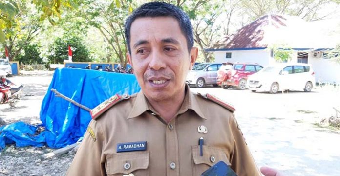 Kepala Dinas Pendidikan (Diknas) Mubar, Ahmad Ramadhan